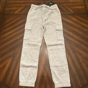 Nike Air Jordan Girls Jumpman Logo Fleece Cargo Joggers Size medium (10-12years) - Picture 1 of 7