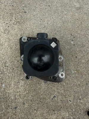 Sensor radar distancia control crucero adaptativo lado derecho audi a8 s8 11-14 fabricante de equipos originales Foto 1 de 3