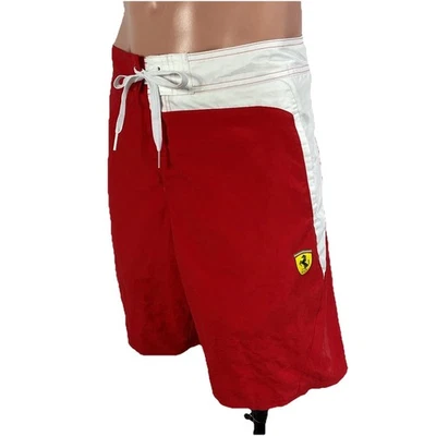 Pantalones Cortos de Natación Puma Ferrari Para Hombre Rojo Escudo Logo Corbata Forrados Bolsillos XL Foto 1 de 4