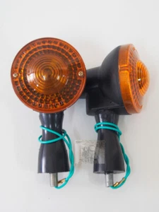 FOR Yamaha DT100 '77-83 DT125 '78-'81 DT175 '78-'81 Rear Turn Signal Set L/R New - Bild 1 von 4