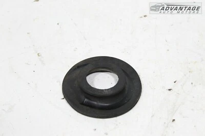 Toyota Camry 2018-2024 tracción delantera trasero izquierdo o derecho superior muelle helicoidal aislador OEM Foto 1 de 4