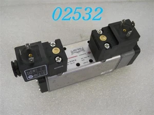 VÁLVULA DE DIRECCIÓN NORGREN 23 816 33 - Imagen 1 de 3