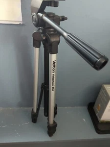 Velbon Videomate 300 Tripod - Picture 1 of 3