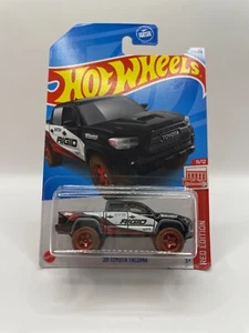 Hot Wheels 2024 '20 Toyota Tacoma Black HW Red Edition 11/12 Bersaglio Esclusivo - Foto 1 di 2