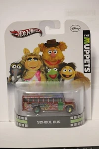 2014 Hot Wheels Themed The Muppets School Bus - Picture 1 of 2