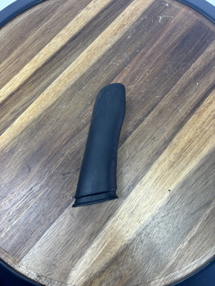 Cubierta de manija de freno de emergencia Land Rover LR2 2008-2012 Foto 1 de 4