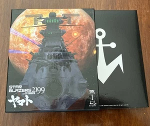 Blu Ray Usato-Star Blazers 2199 - Box #01 (Eps 01-13) (Ltd) (3 Blu Ray) 2012 - Foto 1 di 5