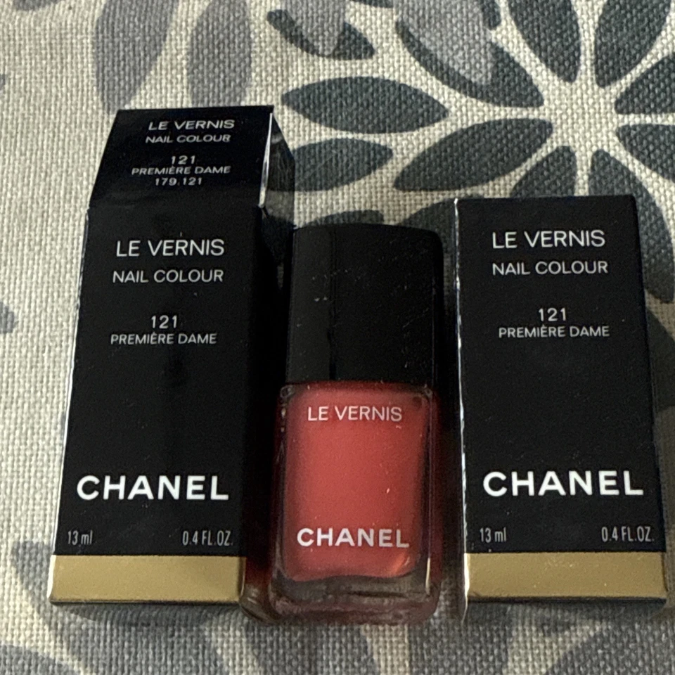 Chanel Le Vernis Nail Colour 121 Premiere Dame 2x13ml Neu#3 - Bild 1 von 1