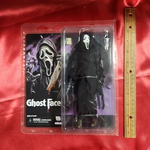 Neca Scream Ghostface 8" Retro-Stil bekleidete Figur - Bild 1 von 7