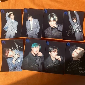 STRAY KIDS 合 HOP WALKING ON WATER FOTO AUTOGRAFATA FIRMATA 4*6 K-POP 2024D - Foto 1 di 18