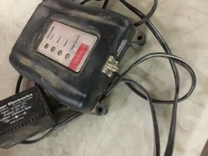 WeBoost Drive 4G-X 460021 Wireless Cellular Signal Booster - w/ powercord - Picture 1 of 3