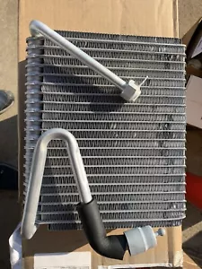 New OEM denso 10109752 Evaporator core coil some fleetwood motorhome and others - Picture 1 of 4