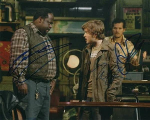 CEDRIC THE ENTERTAINER, HALEY JOEL OSMENT LEGUIZAMO SIGNED AUTOGRAPH 8X10 PHOTO - Picture 1 of 2