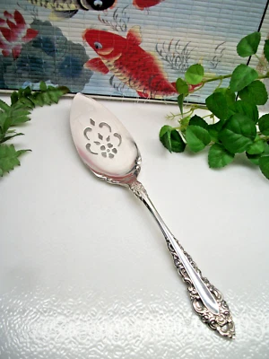 Oneida Community Royal Grandeur Plateado Pastel Pastel Postre Servidor 1975 Foto 1 de 4