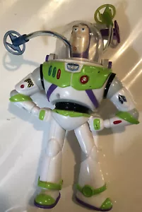 Buzz Lightyear 9 inch Figure with hoses - Picture 1 of 5