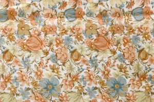 Tela 100% Algodón Floral Melocotón Azul Claro Grito 36" x 45" Pieza Precortada - Imagen 1 de 2