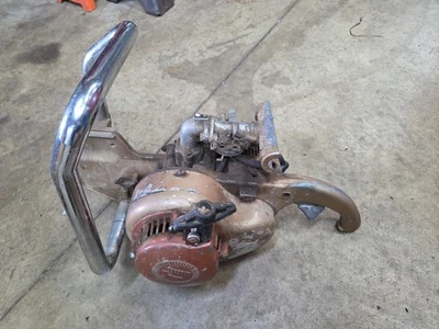 Vintage Wright Recipricating Saw Model # GS 5020 Chainsaw 4 Parts No Bar Or Tank - Image 1 of 4