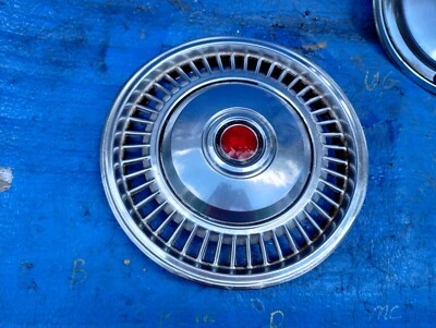 Dodge Omni 1979 13" tapacubos 1980 Plymouth Horizon cubierta de rueda 1981 1982 1983 Foto 1 de 4