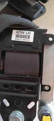 2012 KIA SOUL LH ЧЕРНЫЙ ПЕРЕДНИЙ РЕМЕНЬ БЕЗОПАСНОСТИ С ПРЯЖКОЙ ID 88810-2K160 Б/У OEM - Изображение 1 из 4