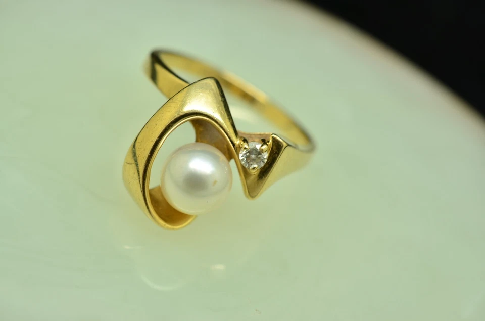 Anillo banda de diamantes y perlas blancas de oro amarillo de 14 K SGS talla 6,5 Foto 1 de 4