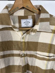 Camisa Franela Portuguesa Granja Hoguera Camel L/S Botón Cuadros Suave Clásica L Usada en Excelente Condición - Imagen 1 de 10