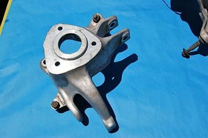 1986-87 C4 Corvette Passenger Side Rear Knuckle USED GM - Picture 1 of 1