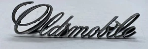 Vintage 1971-72 Original Oldsmobile Script Chrome Car 3 Tab Grill Emblem 408950  - Picture 1 of 20