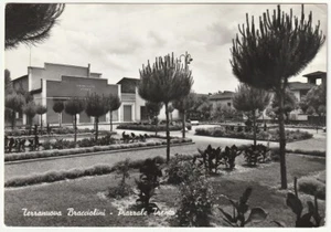 TERRANUOVA BRACCIOLINI - AREZZO - PIAZZALE TRENTO - VIAGG. -318- - Picture 1 of 1
