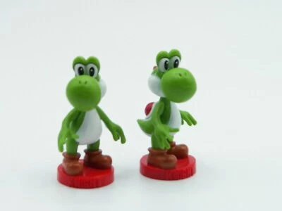 SUPER MARIO CHESS Yoshi Knight Replacement Pieces lot of 2  - Image 1 of 2