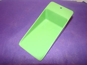 Tupperware Vintage Classic #1452 Green Flat Bottom Scoop Flour Sugar Dry Goods - Picture 1 of 3