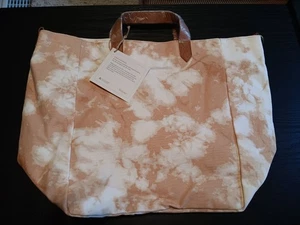 Borsa Thirty One 31 grande tela tracolla manici causale tote bag FAWN TIE DYE NUOVA CON ETICHETTE - Foto 1 di 8