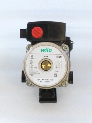 Pompa di riscaldamento Wilo Vaillant RSL 12 / 6 - 3 KU C 130 mm 230 Volt 4531... - Immagine 1 di 4