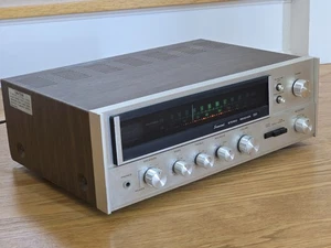 Vintage Sansui 551 Receiver Verstärker 70er Jahre | braucht neue Glühbirne | FUNKTIONIERT LESEN - Bild 1 von 12