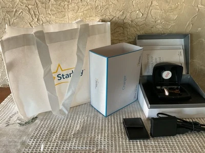 Estuche/adaptador de corriente recargable para audífonos Starkey Livio 2400 RIC R - LEER Foto 1 de 4