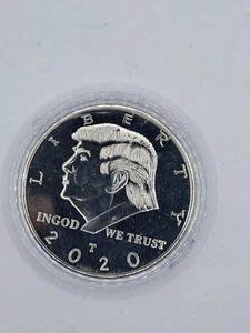  Donald Trump Silver Plated Commemorative Coin - Picture 1 of 2