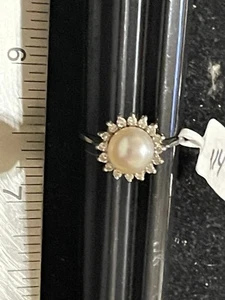 14K White Gold Pearl & Diamond Ring Size 8 - Picture 1 of 4