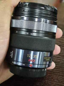Panasonic LUMIX G X VARIO 12-35mm F2.8 ASPH POWER O.I.S. Micro 4/3 95%NEW - Picture 1 of 8