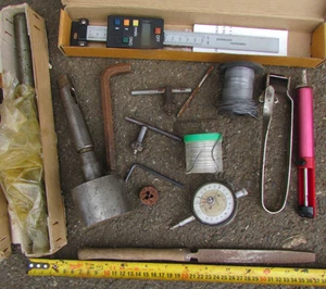 Job Lot of Engineers Engineering Tools & Solder Tools Chuck Keys Solder etc - Imagen 1 de 3