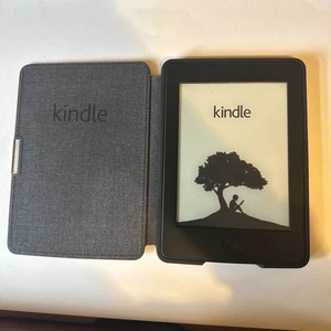 Kindle Paperwhite 7th Generation bundle with case - Picture 1 of 6