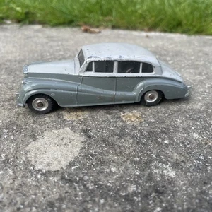 ORIGINAL DINKY TOYS 150 - ROLLS ROYCE SILVER WRAITH - Picture 1 of 7