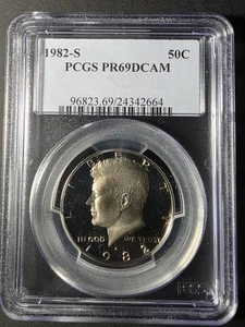 1982 S Clad Kennedy Half PR69DCAM PCGS Proof 69 Deep Cameo  - Imagen 1 de 2