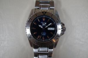 Seiko 5 Sports 7S26-03M0 Rare Blue Dial Steel Automatic Watch