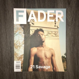Revista Fader #107 "Resiste el fascismo" diciembre/enero [2017] 21 Savage Girlpool Dua Lipa - Imagen 1 de 8