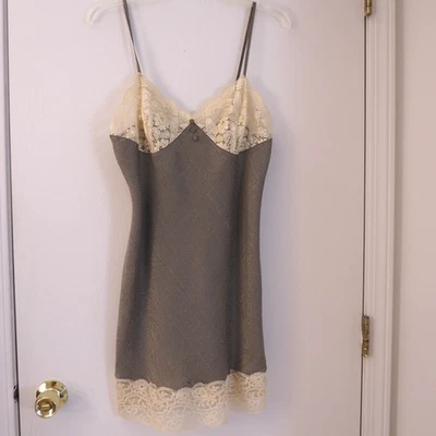 Camisón VICTORIA'S SECRET negro/crema 100 % seda pata de gallo encaje talla S Foto 1 de 4