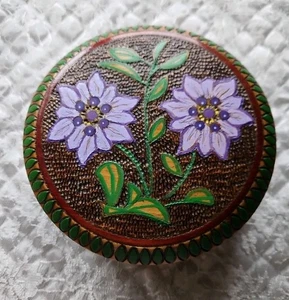 Vintage European Floral Trinket Handcrafted Wooden Box Collectible Decor - Picture 1 of 13