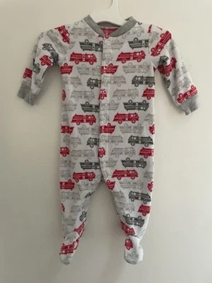 Camiones de bomberos Carter's Baby Boys acogedor polar a presión para dormir y jugar blanco 6M Foto 1 de 4