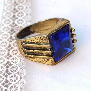 Men's Ring Massive Royal Blue Retro Rhinestone Vintage Gold Tone Statement VTG - Picture 1 of 16