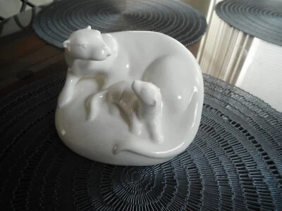 RARE ROYAL DOULTON IMAGES OF NATURE FIGURINE - PLAYFULNESS, OTTERS HN 4182 - Image 1 of 4