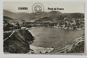 I103406 Cartolina - Cerbère (Francia) - La Porte de France - Panorama - VG 1962 - Imagen 1 de 2