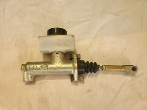 Clutch Master Cylinder for 1975-1977 Alfa Romeo Alfetta A11 LPR - Picture 1 of 11
